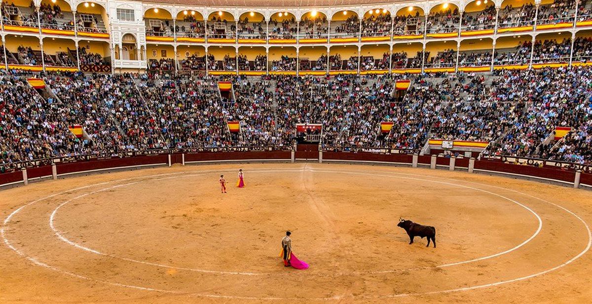 Bullfighting ring